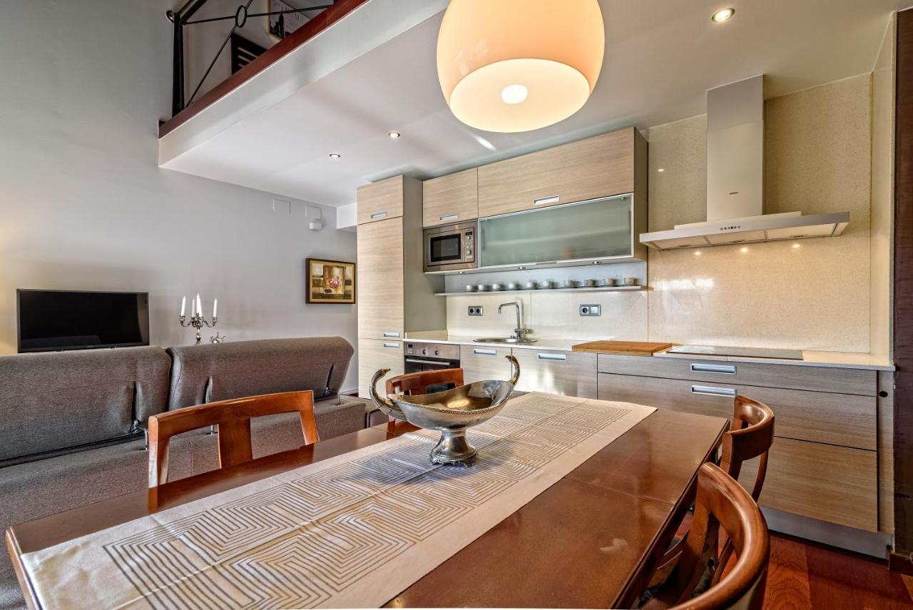 Apartamento Con Encanto En Бадалона Экстерьер фото