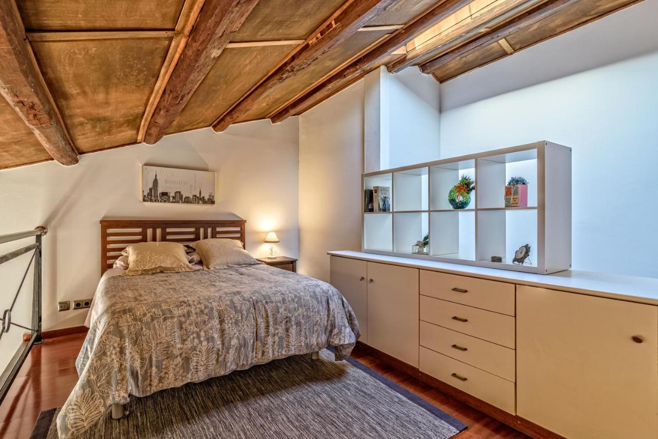 Apartamento Con Encanto En Бадалона Экстерьер фото