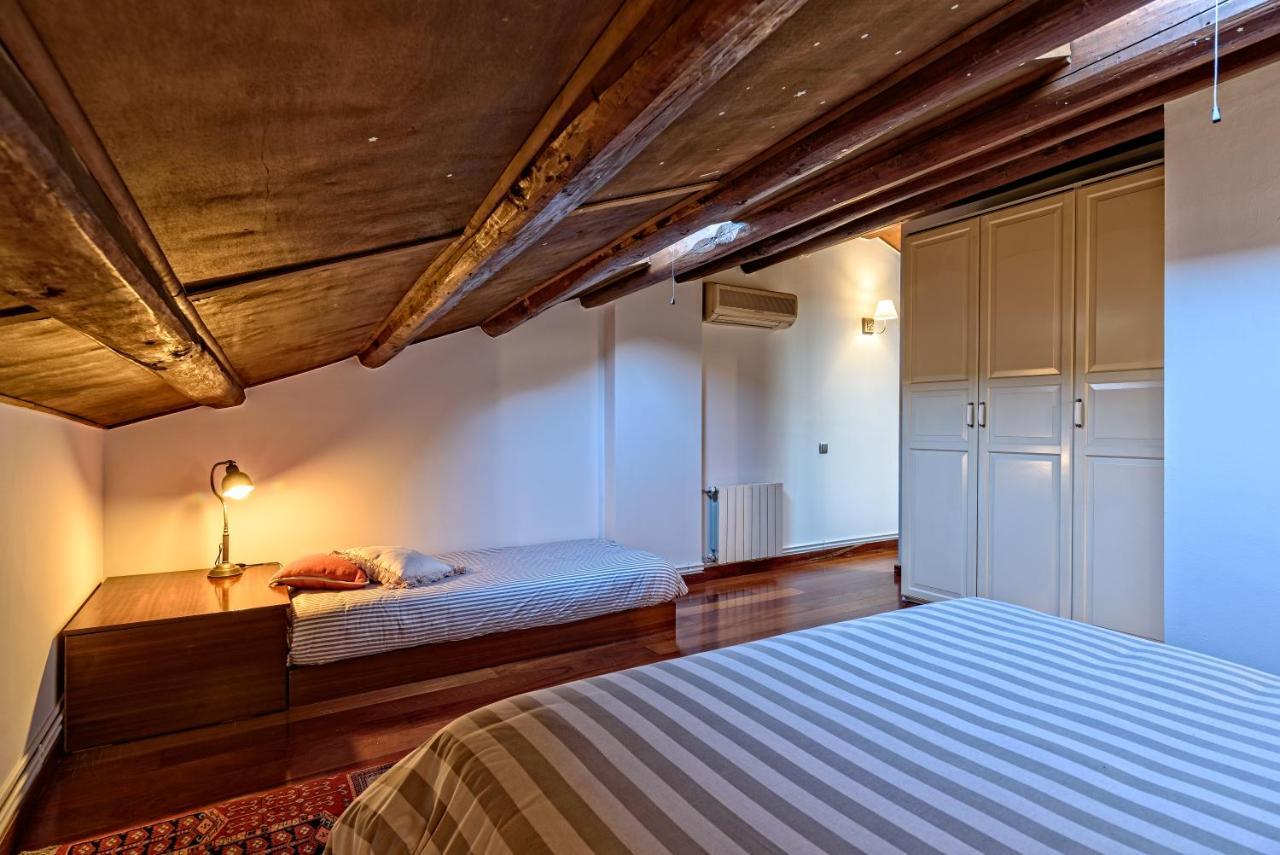Apartamento Con Encanto En Бадалона Экстерьер фото